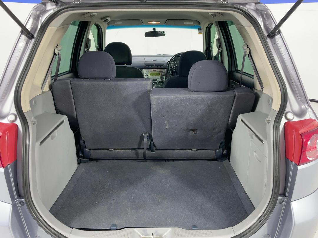 Photo '14' of Mazda Demio