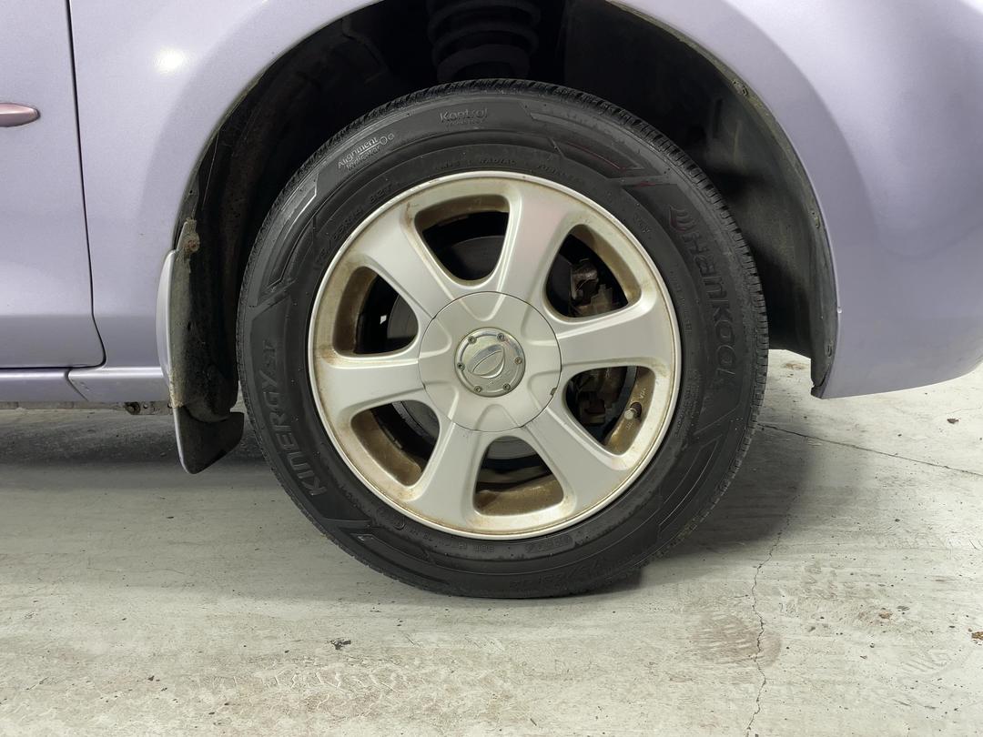Photo '9' of Mazda Demio
