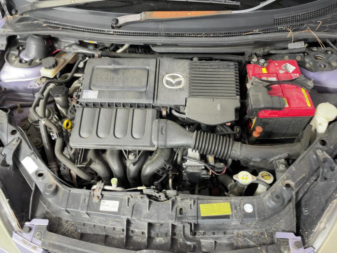 Photo '13' of Mazda Demio