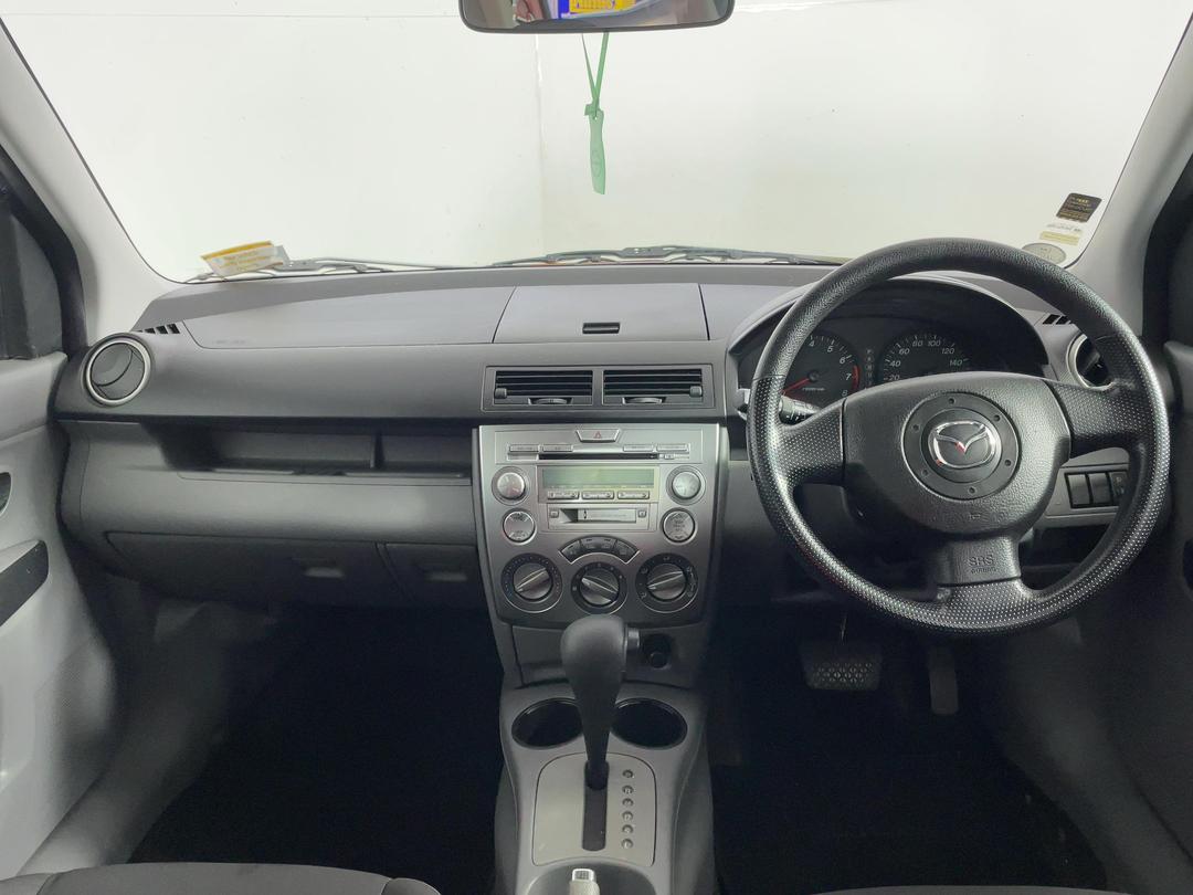 Photo '17' of Mazda Demio