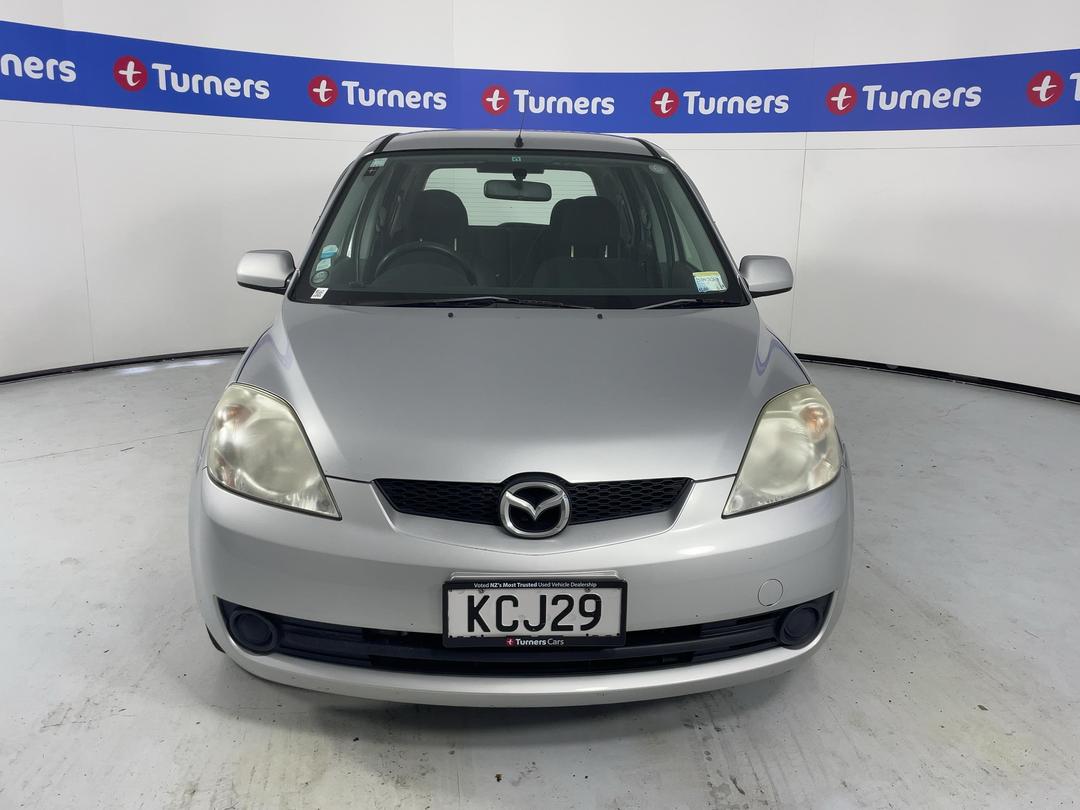 Photo '2' of Mazda Demio