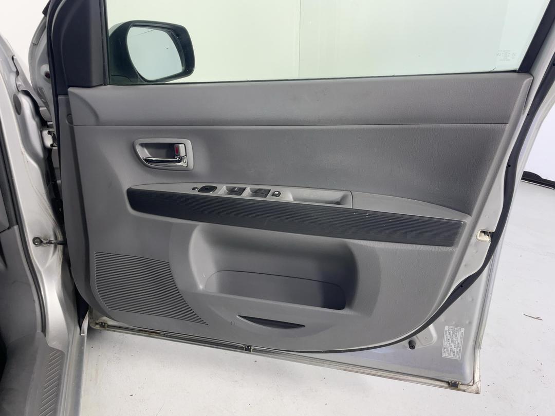 Photo '15' of Mazda Demio