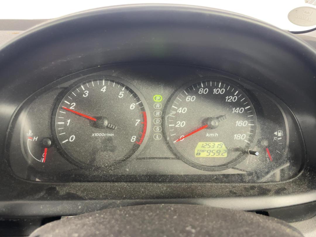 Photo '21' of Mazda Demio