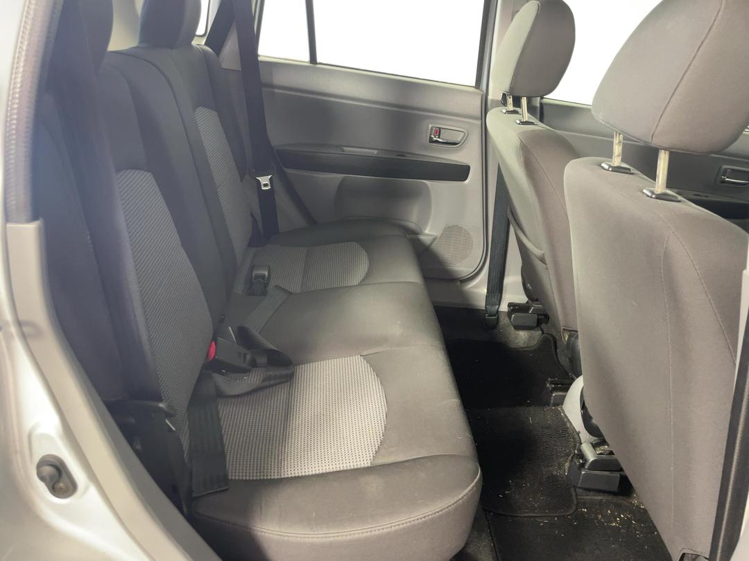 Photo '20' of Mazda Demio