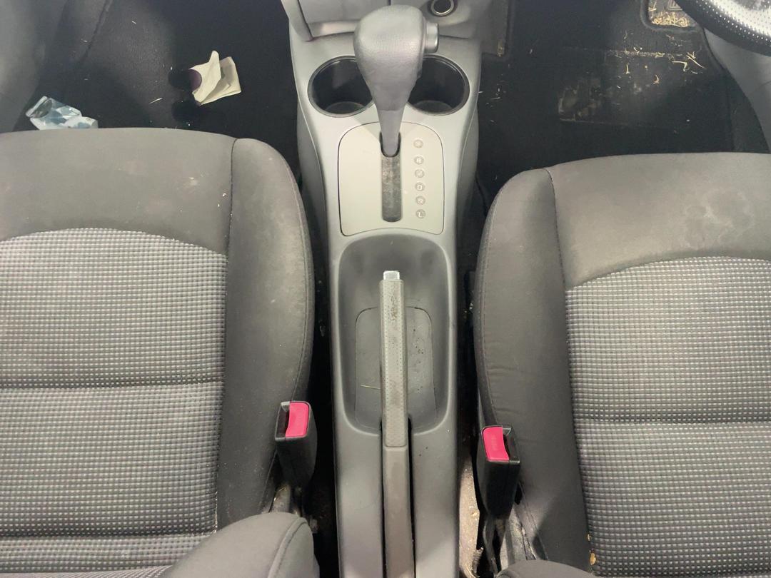Photo '18' of Mazda Demio