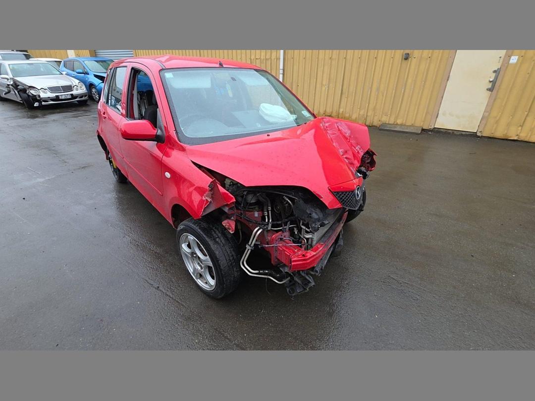 Photo '5' of Mazda Mazda2 Sport ABS Photo '5' of Mazda Mazda2 Sport ABS