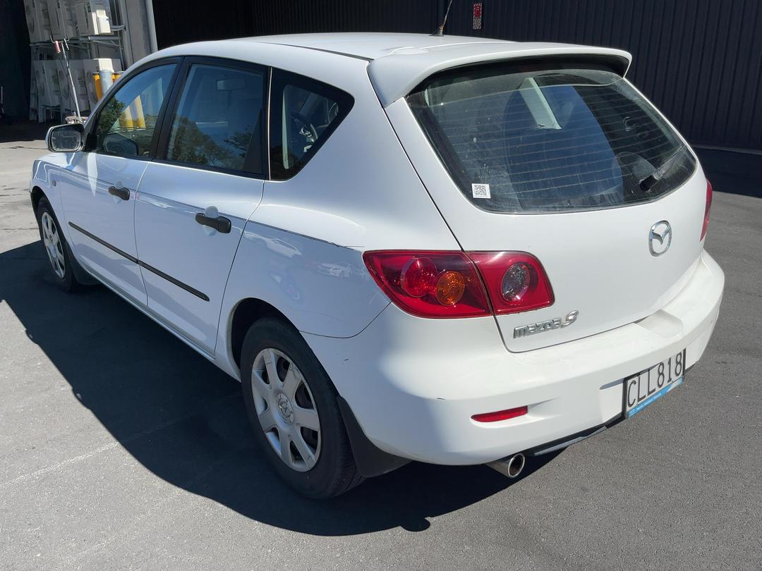 Photo '10' of Mazda Mazda3 Sporthatch GLX