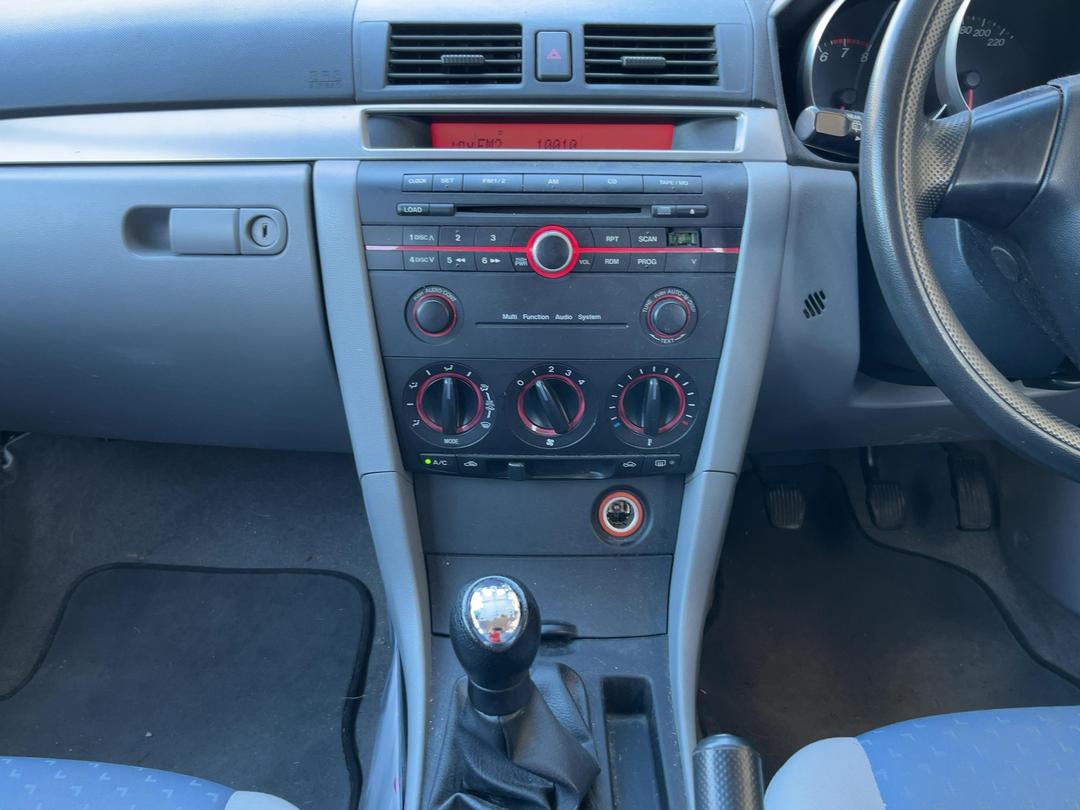 Photo '20' of Mazda Mazda3 Sporthatch GLX