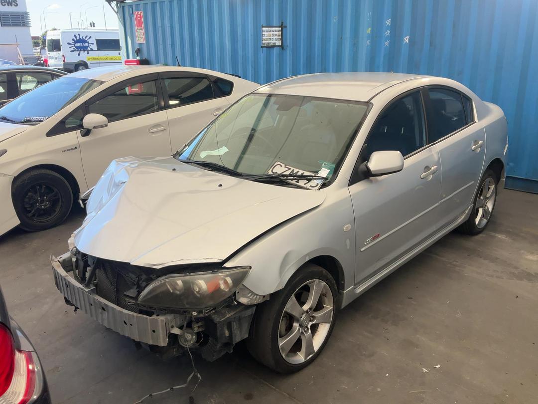 Photo '4' of Mazda Mazda3 SP23