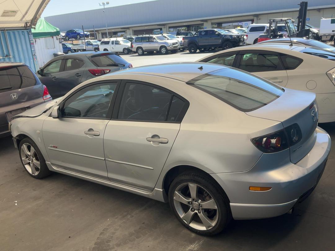 Photo '7' of Mazda Mazda3 SP23