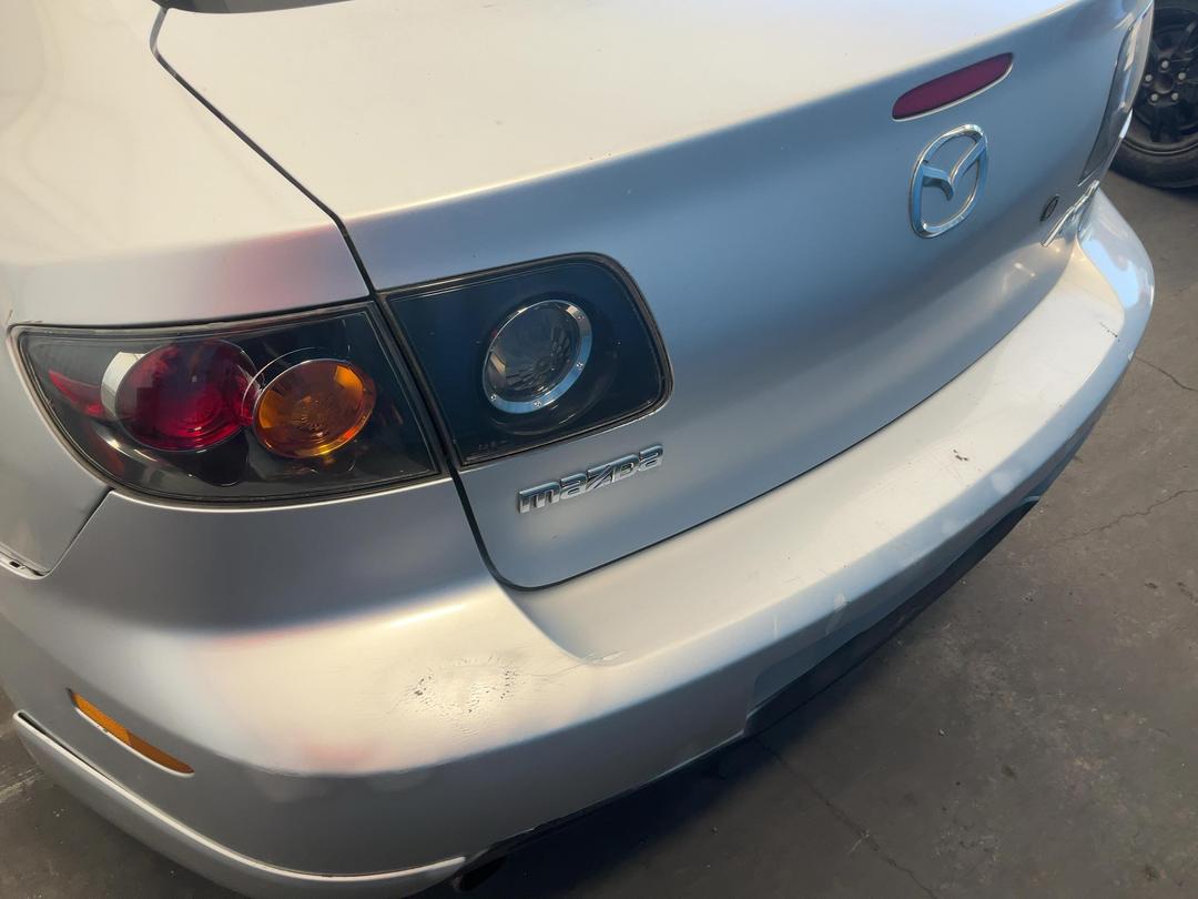 Photo '8' of Mazda Mazda3 SP23