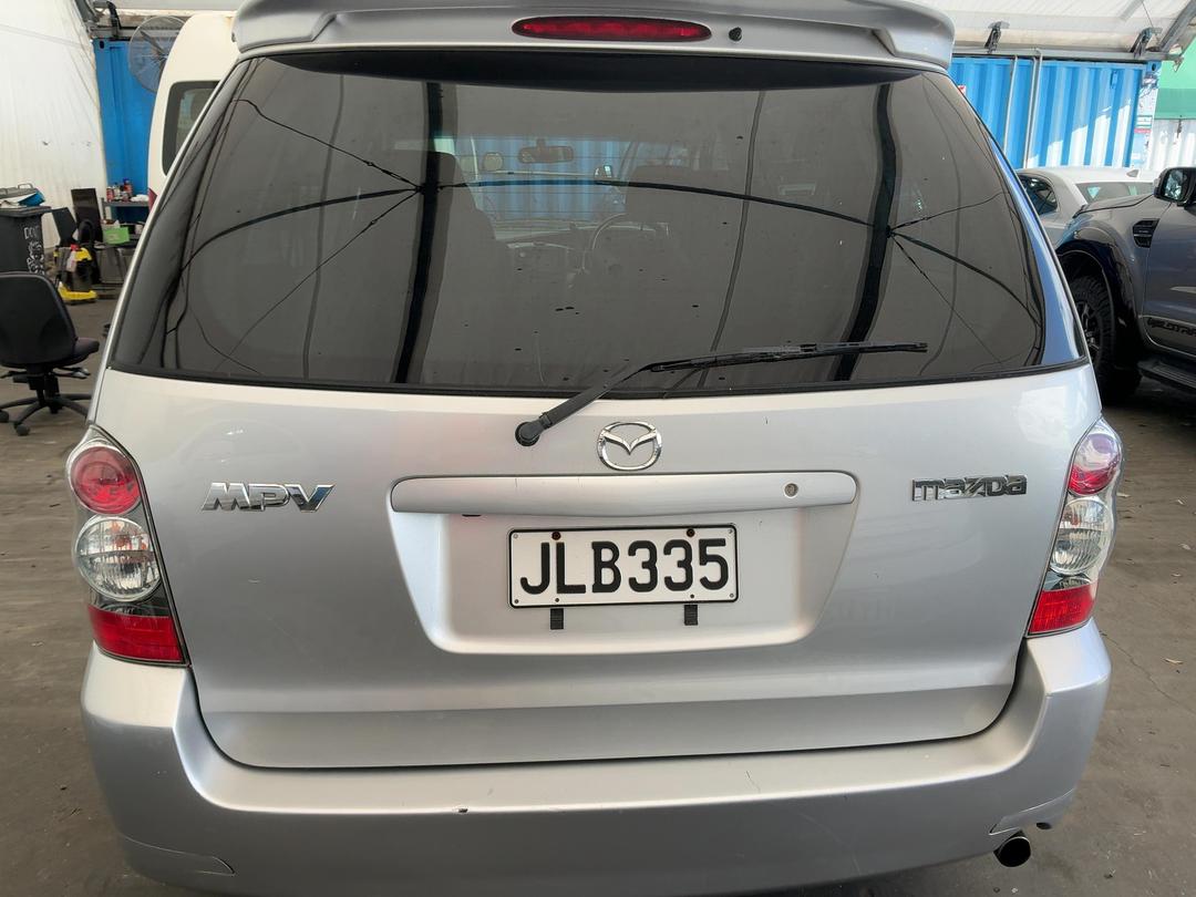 Photo '5' of Mazda MPV Aero Remix