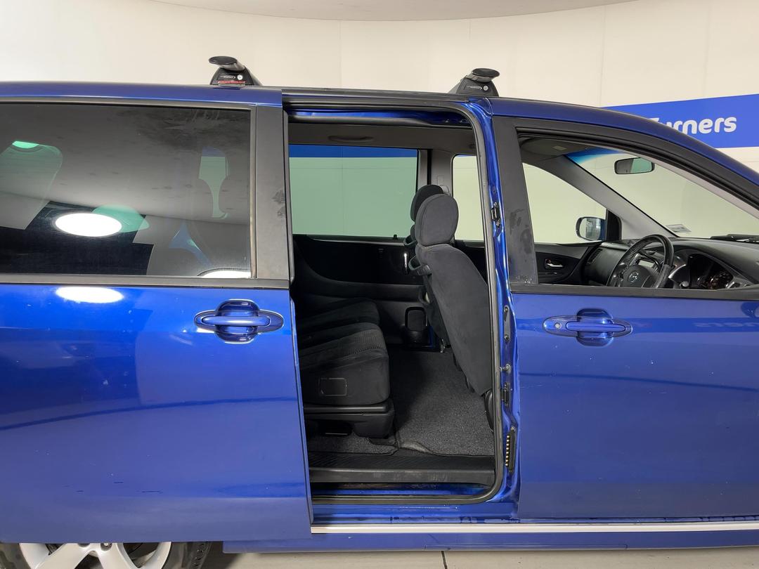 Photo '19' of Mazda MPV