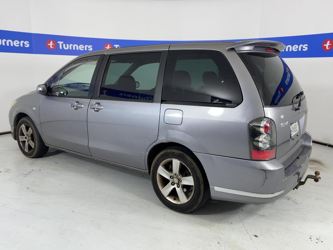 Photo '4' of Mazda MPV 2300 Photo '4' of Mazda MPV 2300