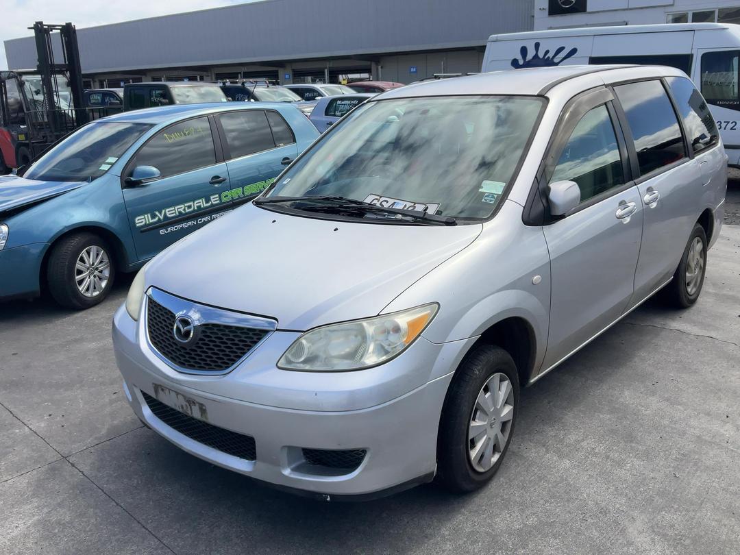 Photo '5' of Mazda MPV 2300 Photo '5' of Mazda MPV 2300