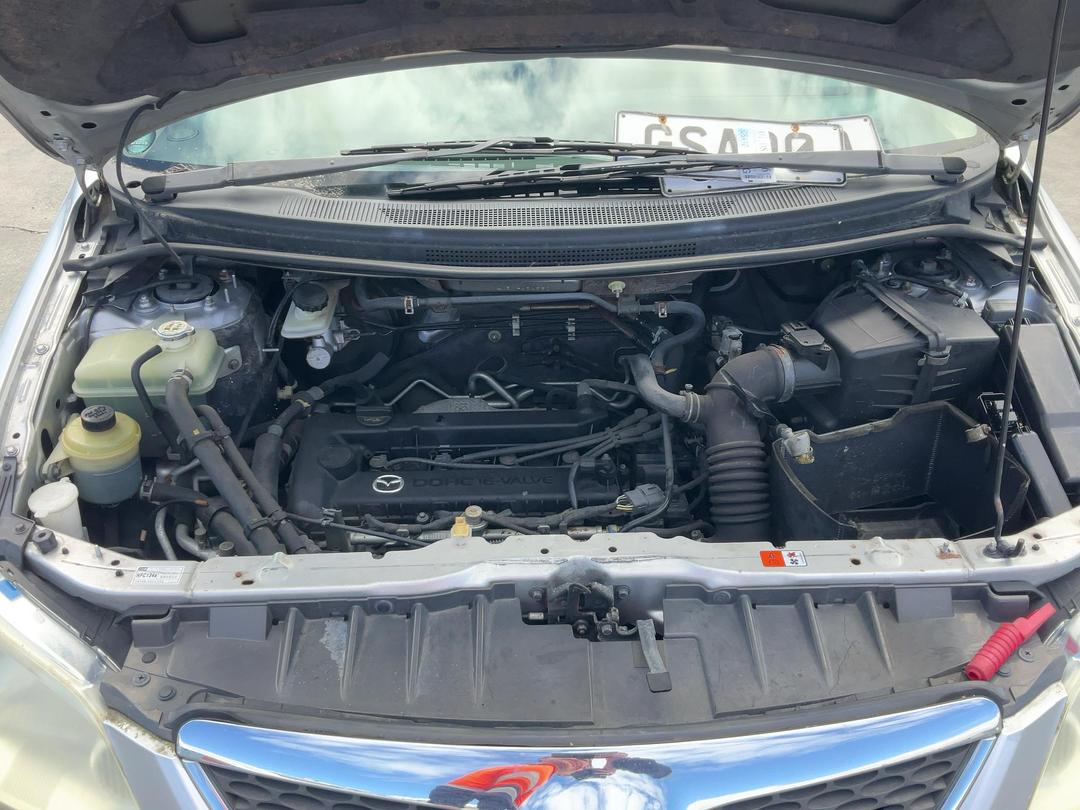 Photo '15' of Mazda MPV 2300 Photo '15' of Mazda MPV 2300