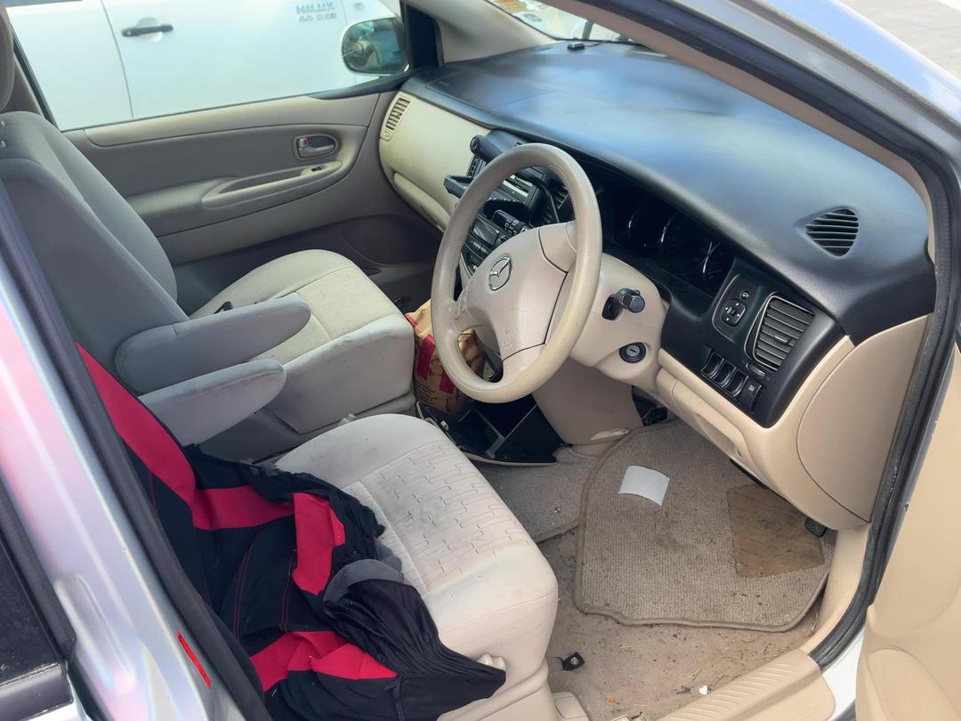 Photo '18' of Mazda MPV 2300 Photo '18' of Mazda MPV 2300