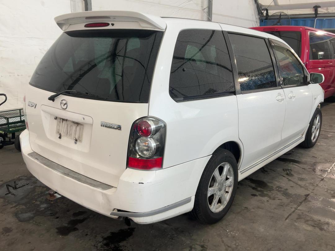 Photo '5' of Mazda MPV