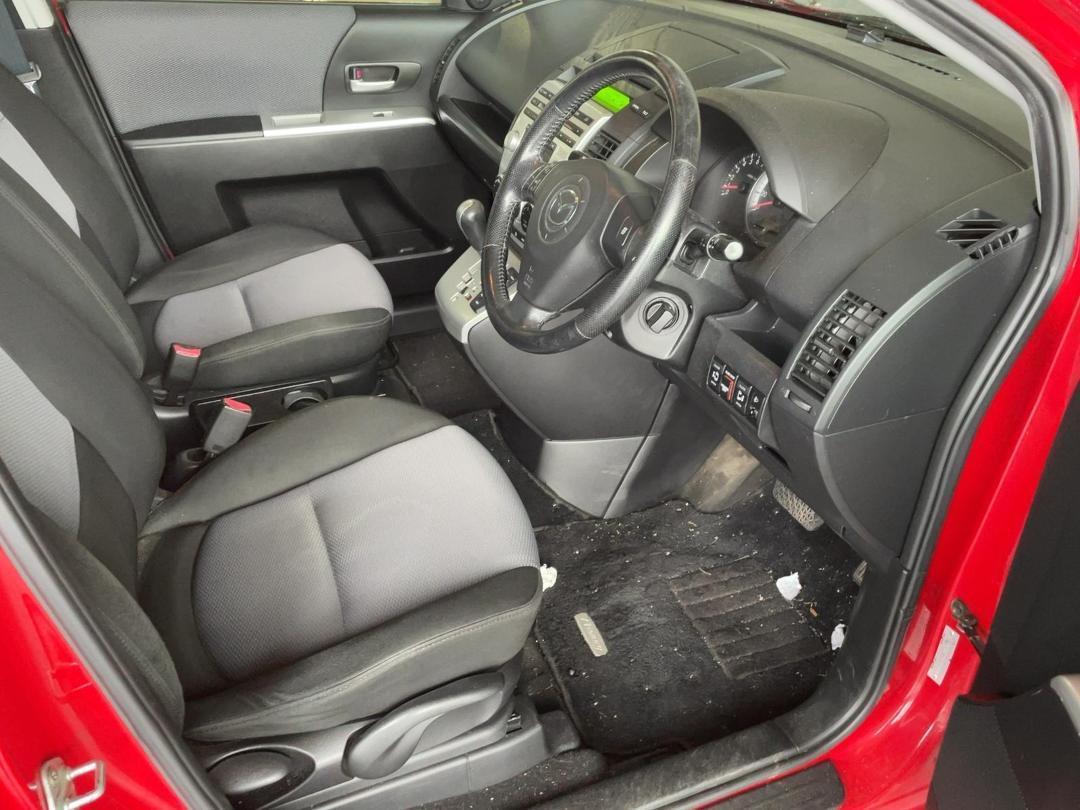 Photo '14' of Mazda Premacy
