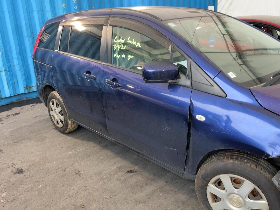 Photo '2' of Mazda Premacy