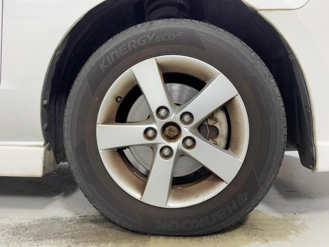 Photo '9' of Mazda Premacy