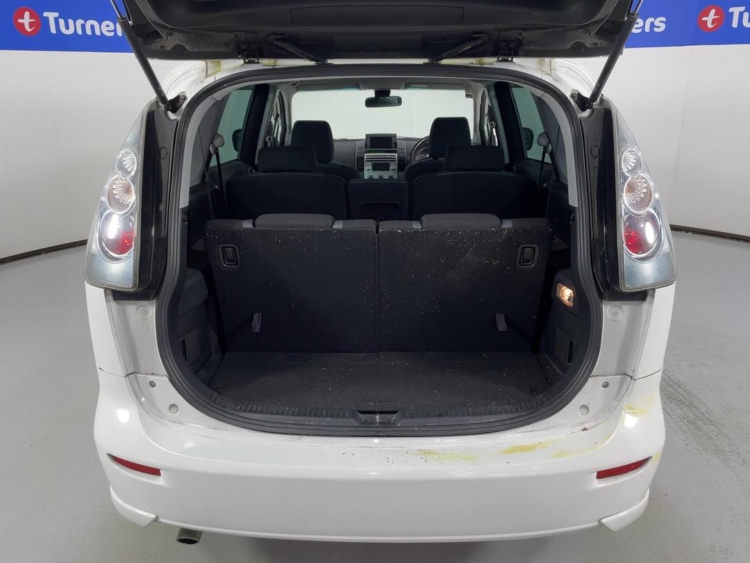 Photo '14' of Mazda Premacy