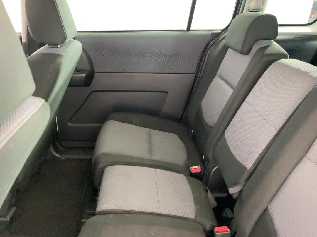 Photo '19' of Mazda Premacy