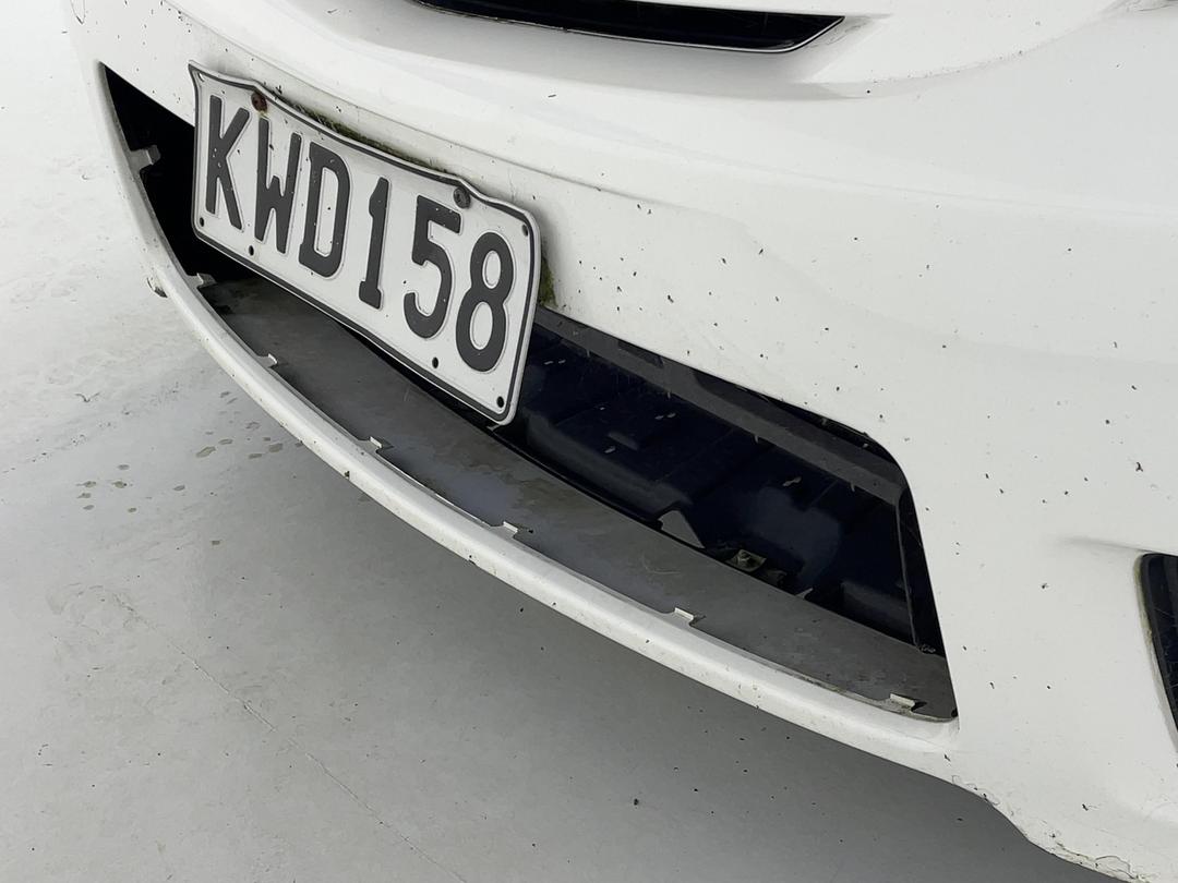 Photo '23' of Mazda Premacy