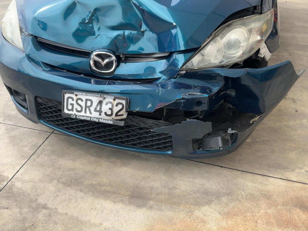 Photo '10' of Mazda Premacy Photo '10' of Mazda Premacy