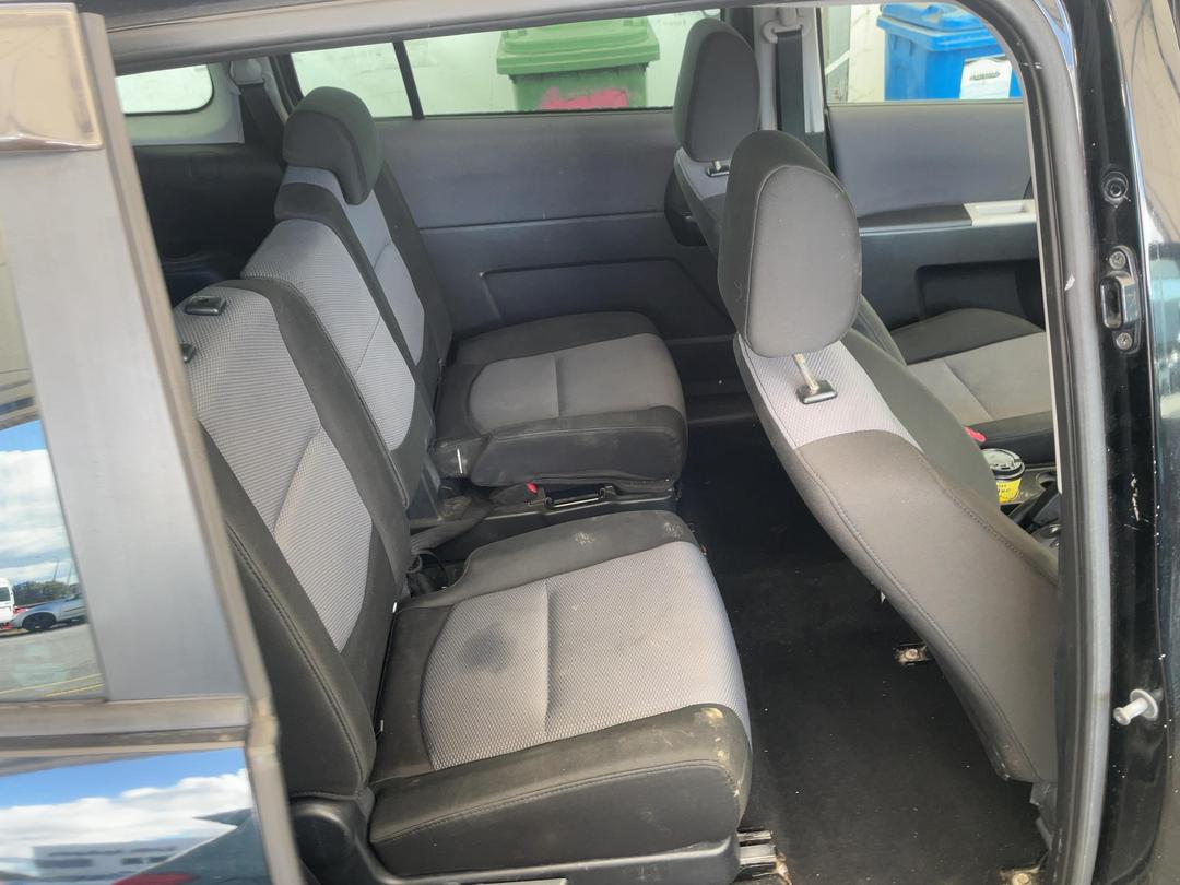 Photo '17' of Mazda Premacy Photo '17' of Mazda Premacy
