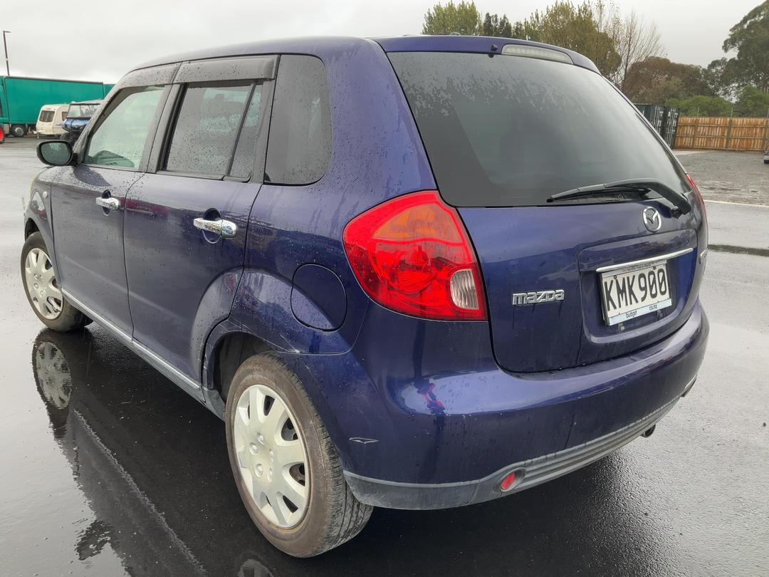 Photo '4' of Mazda Verisa