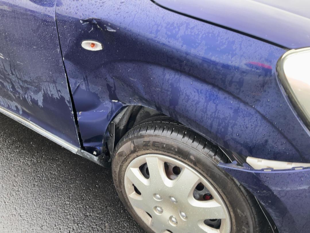 Photo '10' of Mazda Verisa