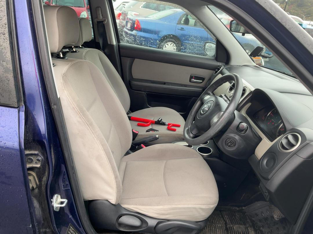 Photo '14' of Mazda Verisa