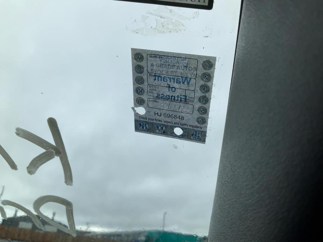 Photo '17' of Mazda Verisa