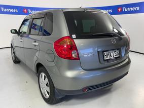Photo '5' of Mazda Verisa