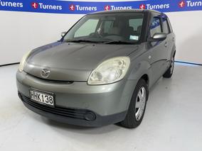 Photo '4' of Mazda Verisa