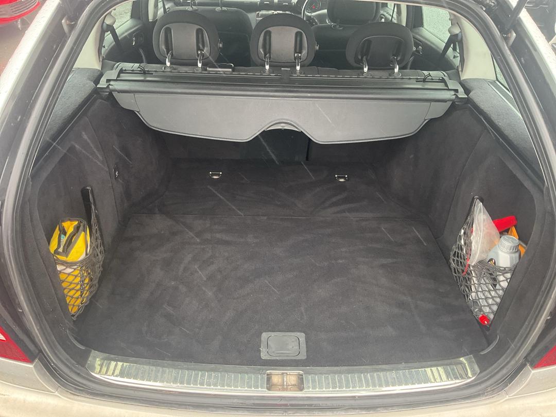 Photo '14' of Mercedes-Benz C180