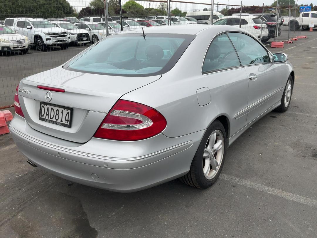 Photo '4' of Mercedes-Benz CLK-Class CLK CPE Avant