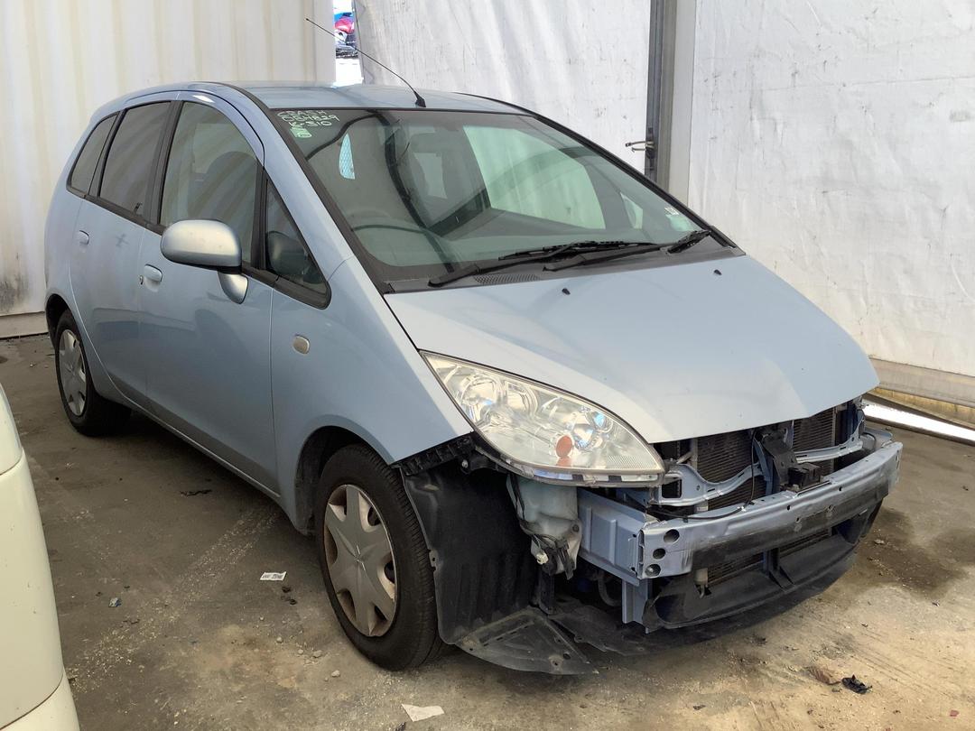 Photo '2' of Mitsubishi Colt Photo '2' of Mitsubishi Colt