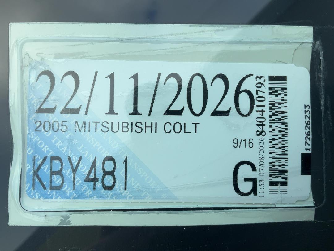 Photo '24' of Mitsubishi Colt Photo '24' of Mitsubishi Colt