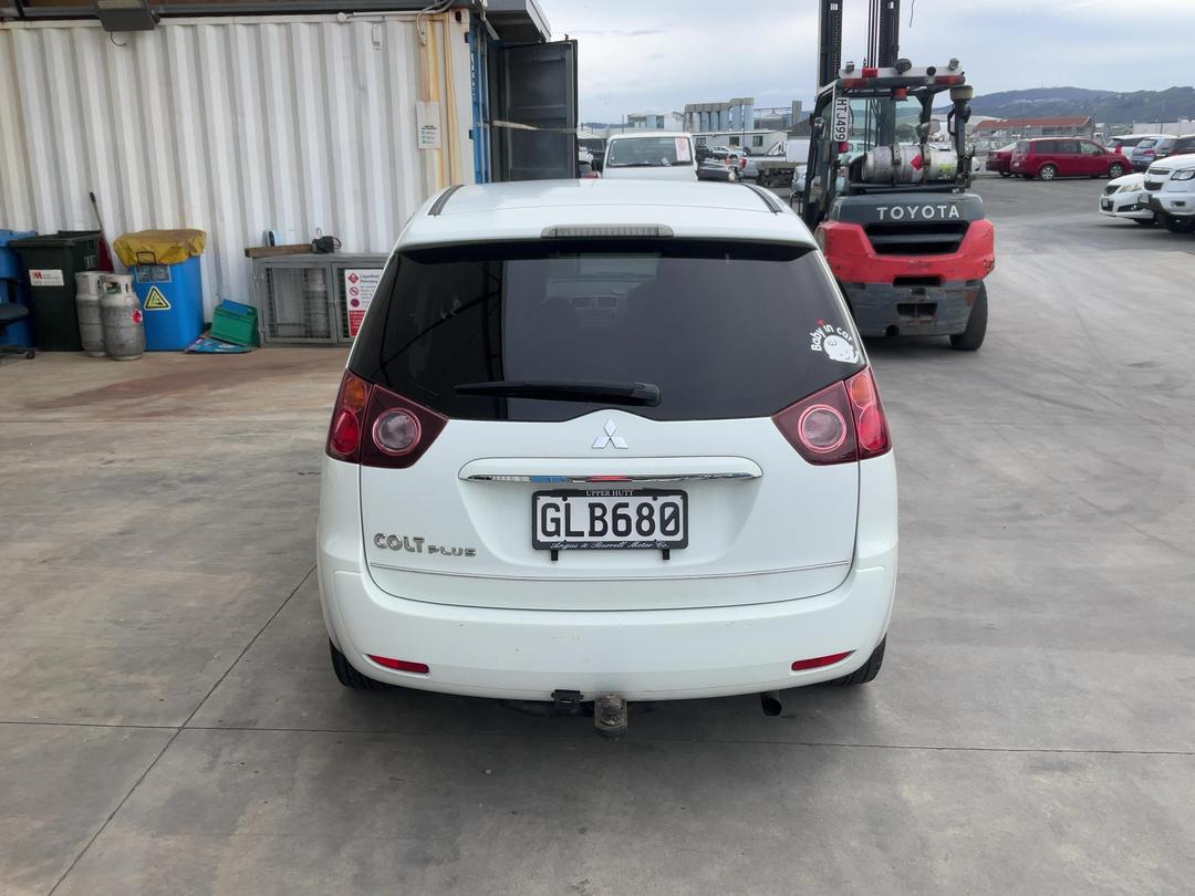 Photo '6' of Mitsubishi Colt Photo '6' of Mitsubishi Colt