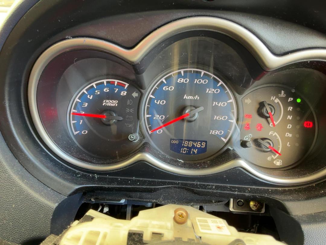 Photo '18' of Mitsubishi Colt Photo '18' of Mitsubishi Colt