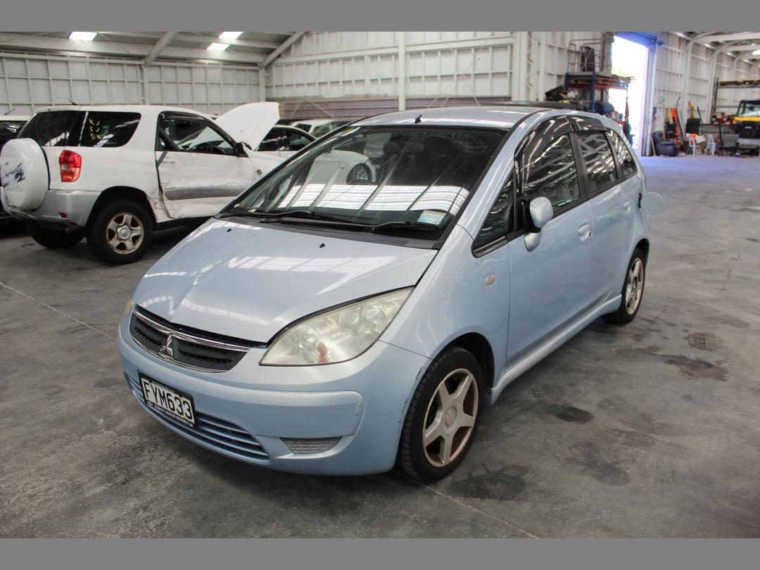 Photo '3' of Mitsubishi Colt