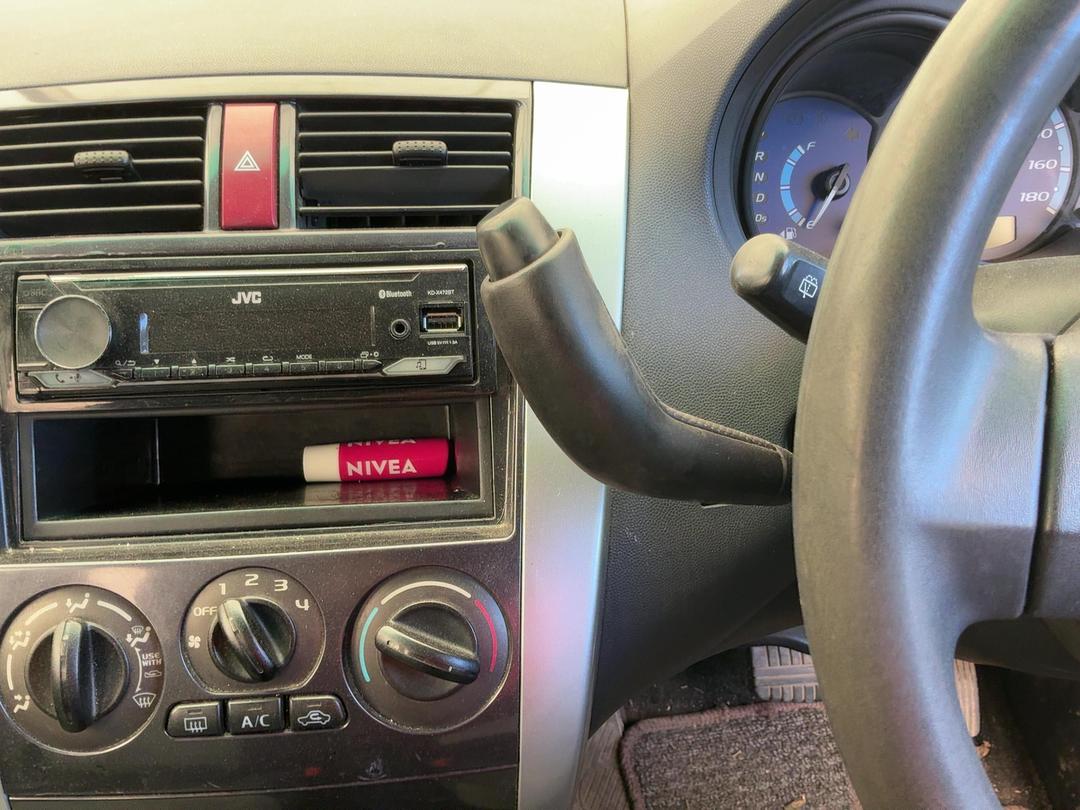 Photo '19' of Mitsubishi Colt Photo '19' of Mitsubishi Colt