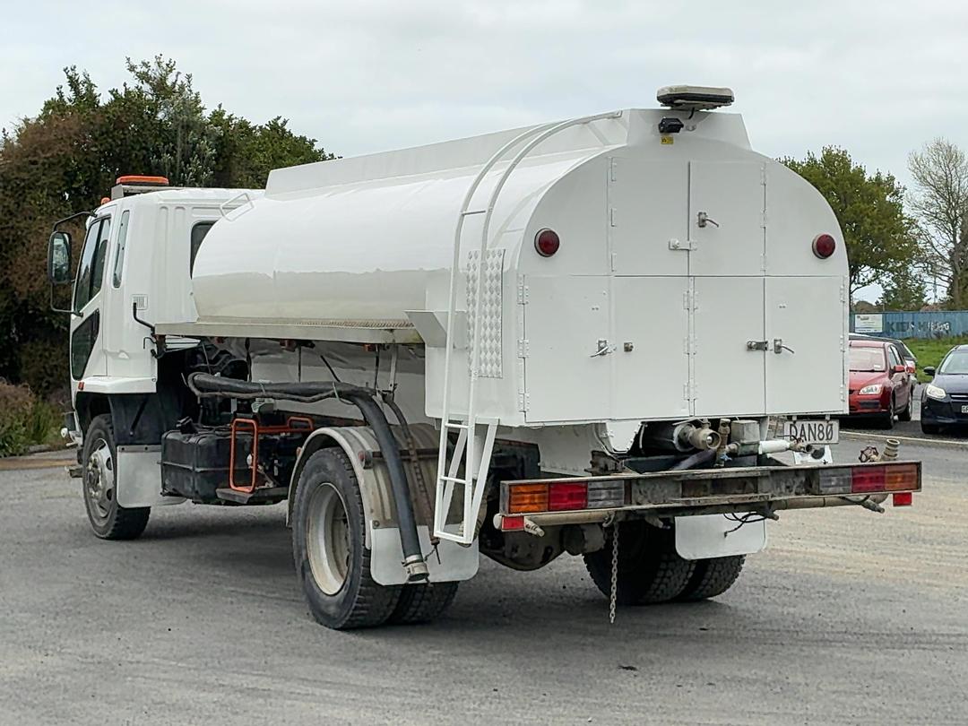 Photo '9' of Mitsubishi FM220 Tanker