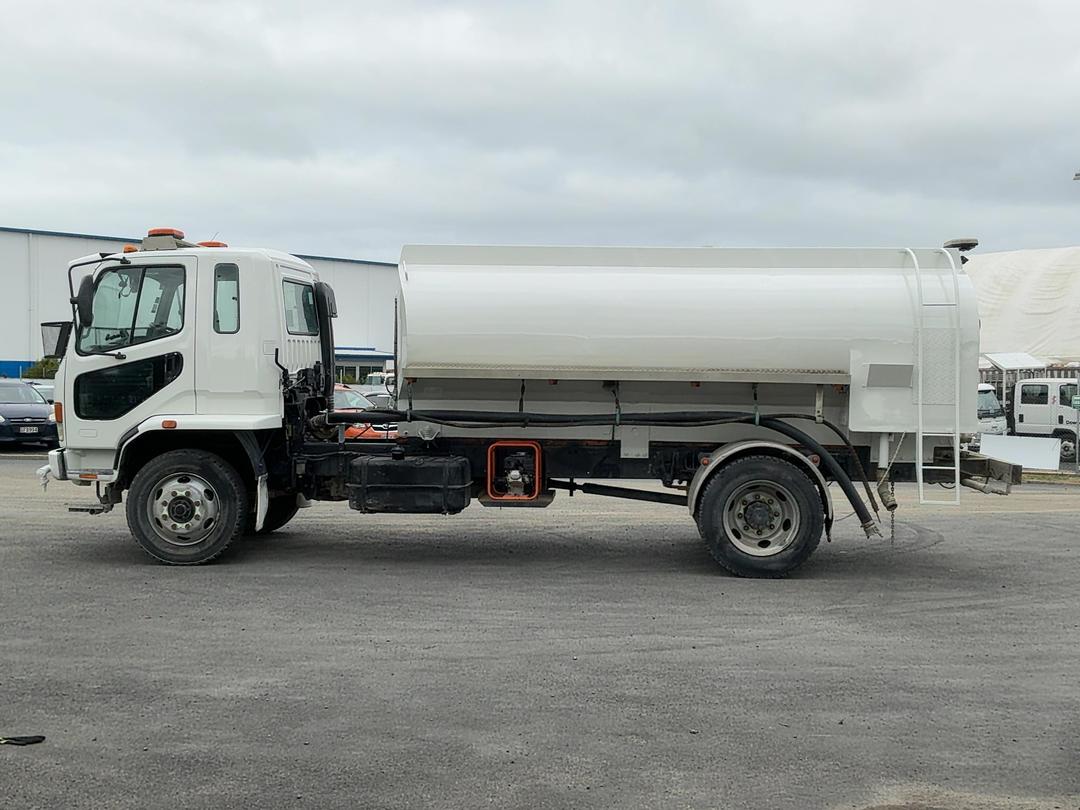 Photo '10' of Mitsubishi FM220 Tanker