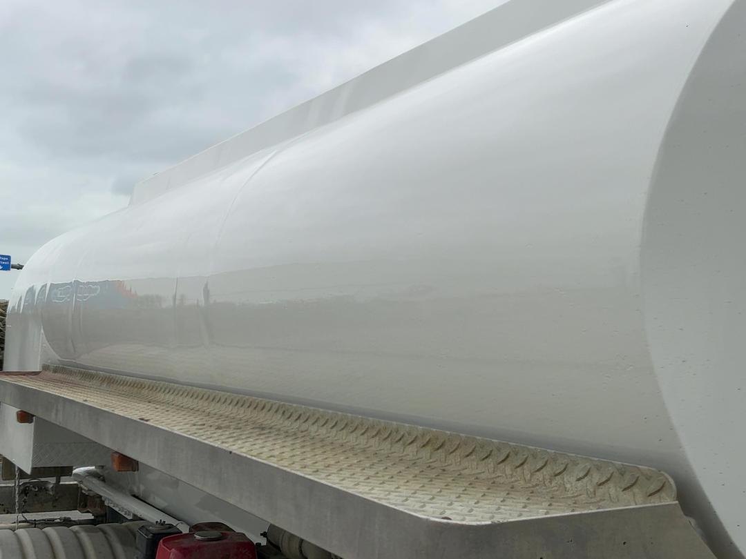 Photo '27' of Mitsubishi FM220 Tanker