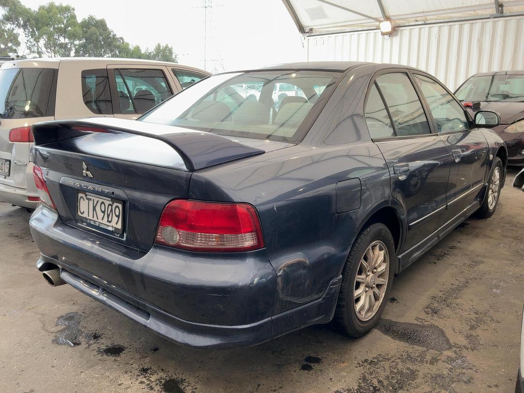 Photo '4' of Mitsubishi Galant