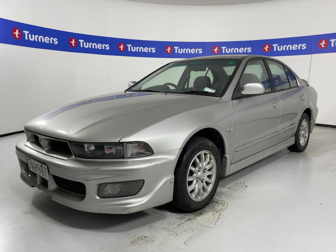 Photo '4' of Mitsubishi Galant