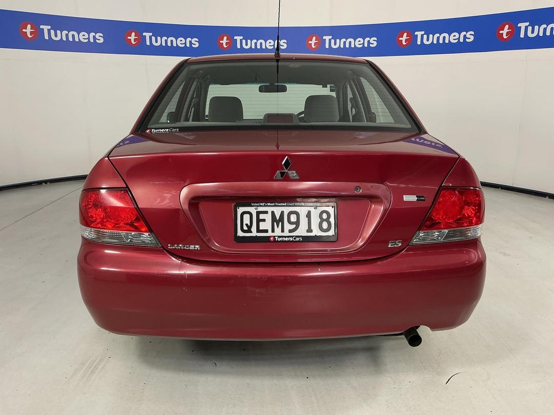 Photo '6' of Mitsubishi Lancer